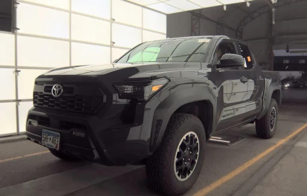2025 TOYOTA TACOMA TRD OFF-ROAD CREW CAB MEDIUM BED