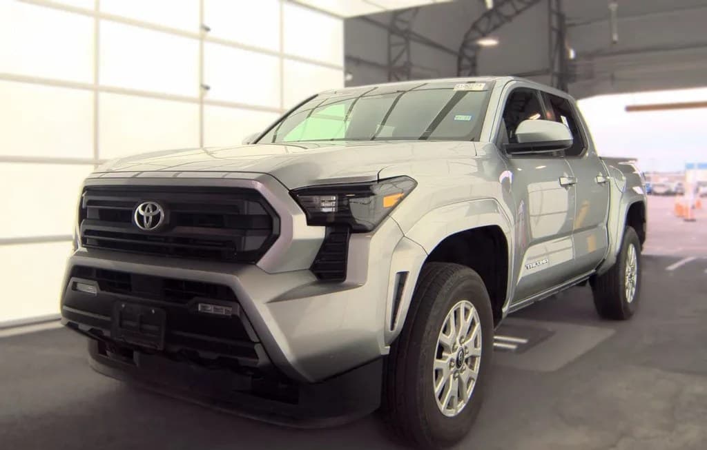 2025 TOYOTA TACOMA SR5 CREW CAB MEDIUM BED