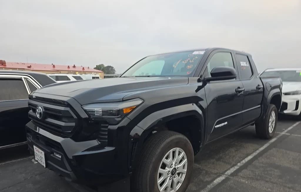 2026 TOYOTA TACOMA SR5 CREW CAB MEDIUM BED
