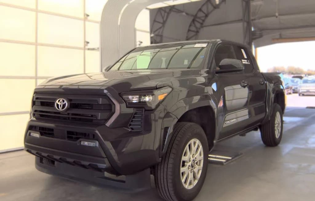 2024 TOYOTA TACOMA SR5 CREW CAB MEDIUM BED