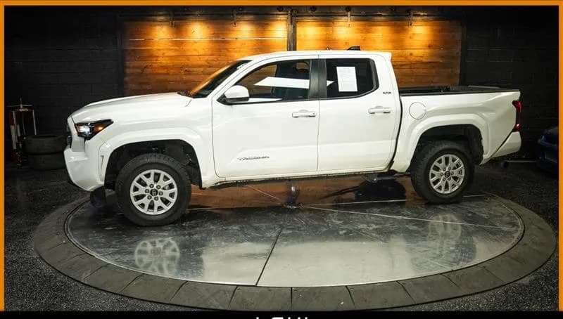 2025 TOYOTA TACOMA SR5 CREW CAB MEDIUM BED