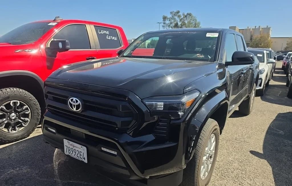 2025 TOYOTA TACOMA SR5 CREW CAB MEDIUM BED