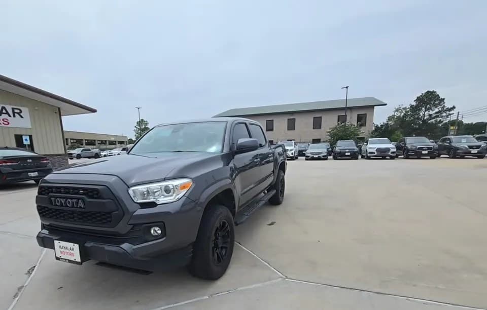 2022 TOYOTA TACOMA SR CREW CAB MEDIUM BED