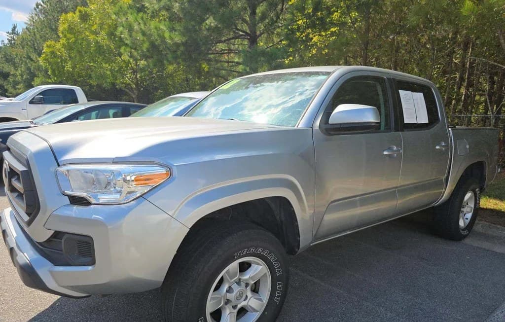 2022 TOYOTA TACOMA SR CREW CAB MEDIUM BED
