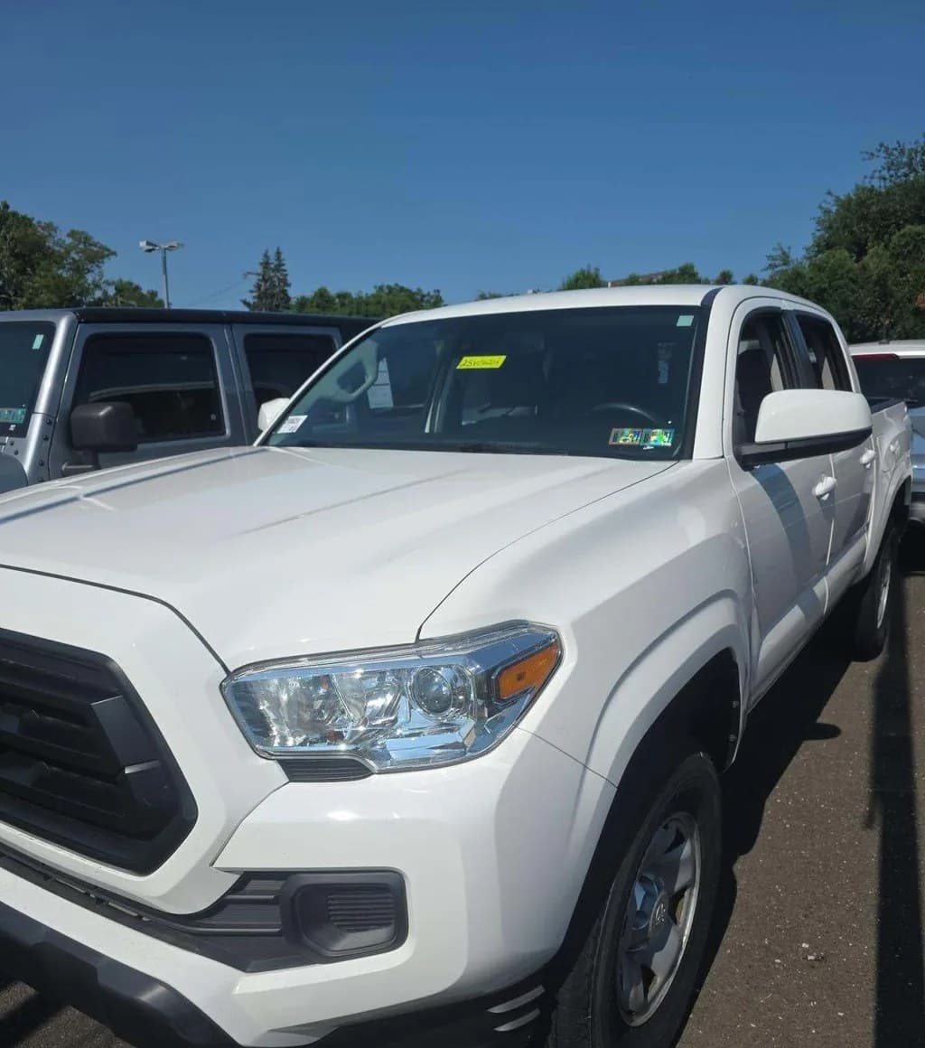 2022 TOYOTA TACOMA SR CREW CAB MEDIUM BED
