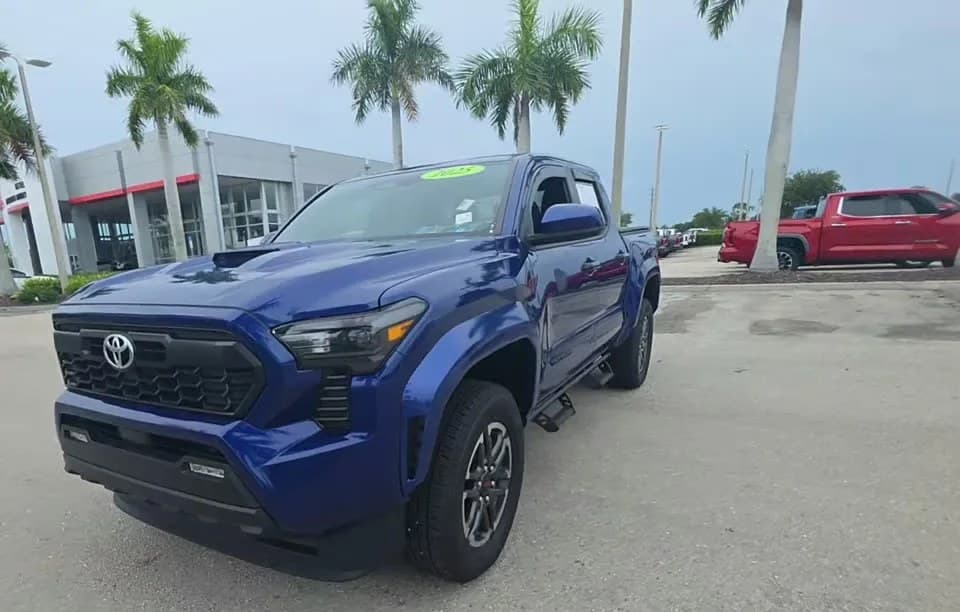 2025 TOYOTA TACOMA TRD SPORT CREW CAB MEDIUM BED