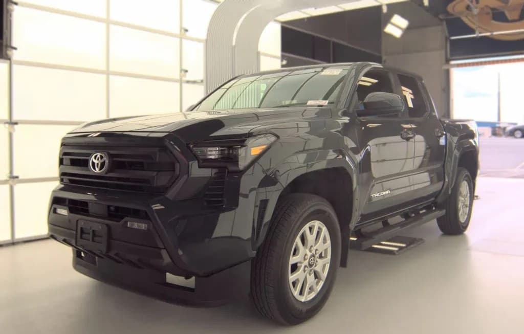 2024 TOYOTA TACOMA SR5 CREW CAB MEDIUM BED