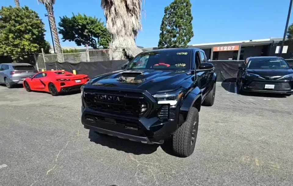 2026 TOYOTA TACOMA I-FORCE MAX TRD PRO CREW CAB MEDIUM BED
