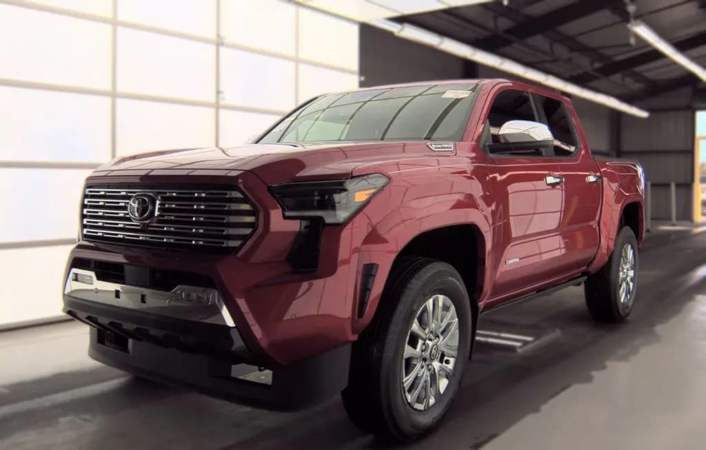 2025 TOYOTA TACOMA I-FORCE MAX LIMITED CREW CAB MEDIUM BED