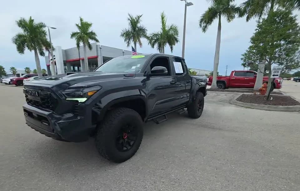 2026 TOYOTA TACOMA I-FORCE MAX TRD PRO CREW CAB MEDIUM BED