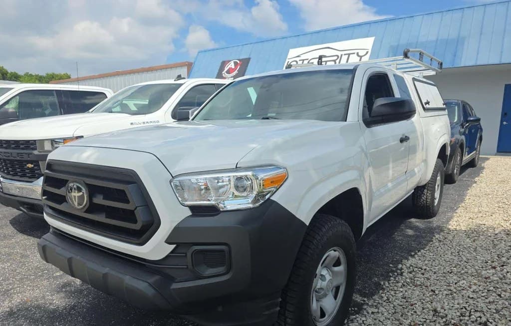 2022 TOYOTA TACOMA SR EXTENDED CAB LONG BED W/REAR DOORS