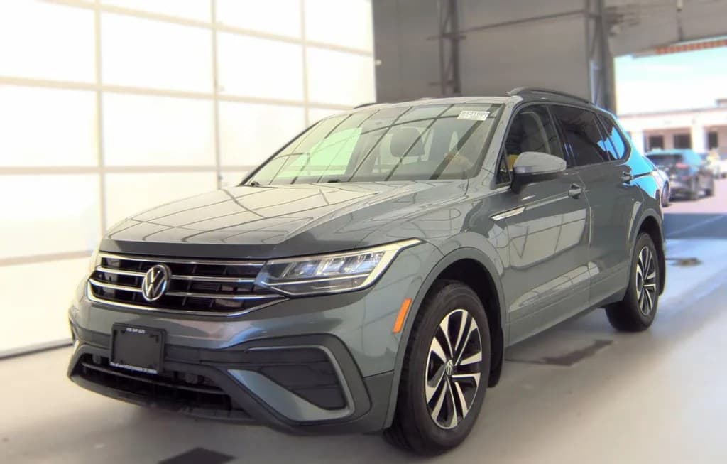 2022 VOLKSWAGEN TIGUAN S