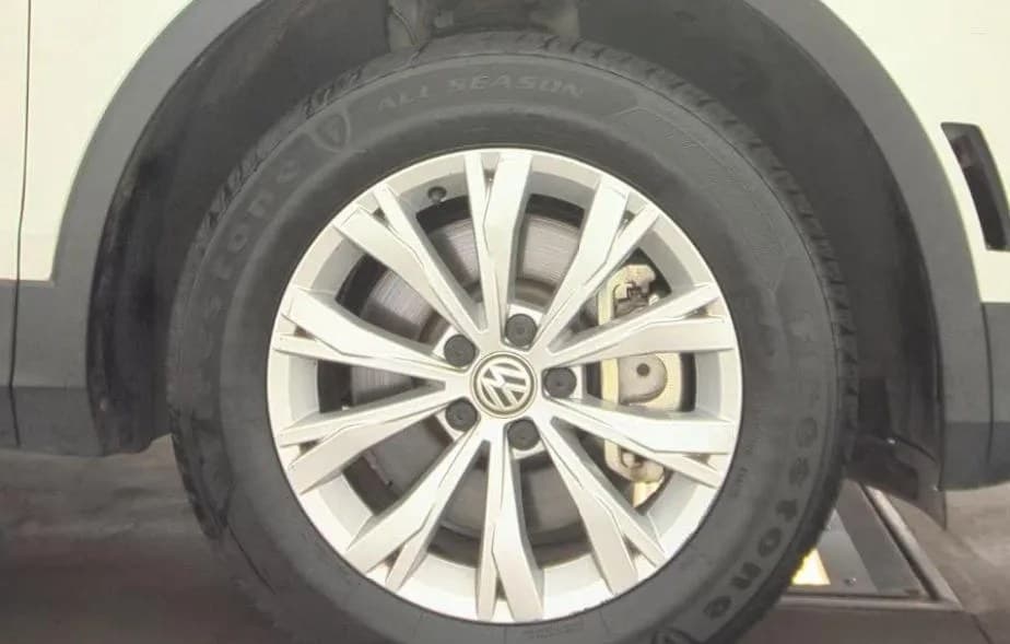 2020 VOLKSWAGEN TIGUAN S 7