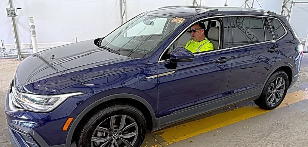 2024 VOLKSWAGEN TIGUAN SE