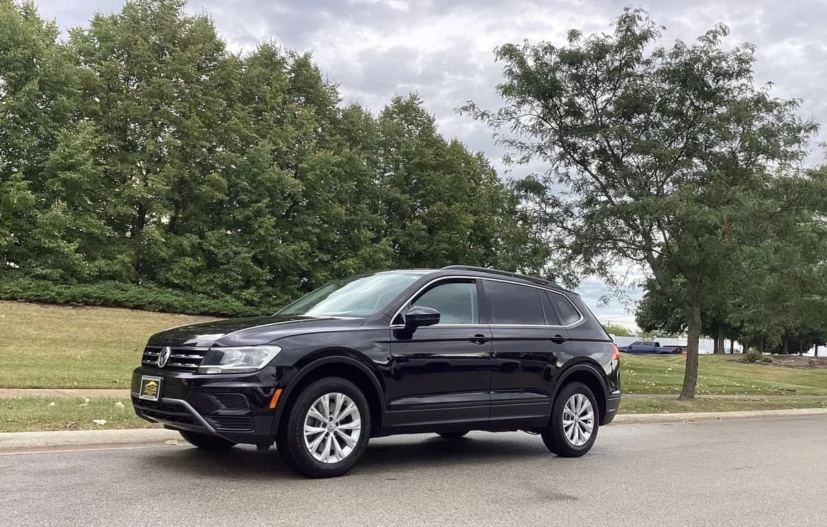 2019 VOLKSWAGEN TIGUAN 2.0T SE 3