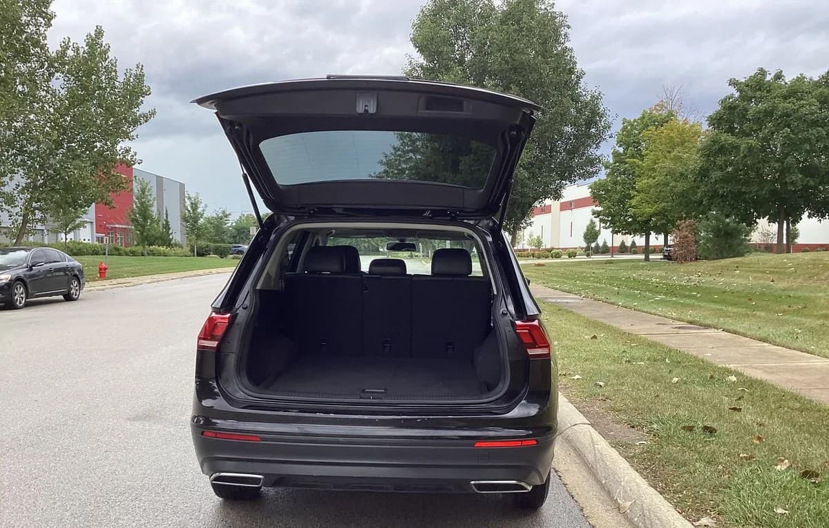 2019 VOLKSWAGEN TIGUAN 2.0T SE 7
