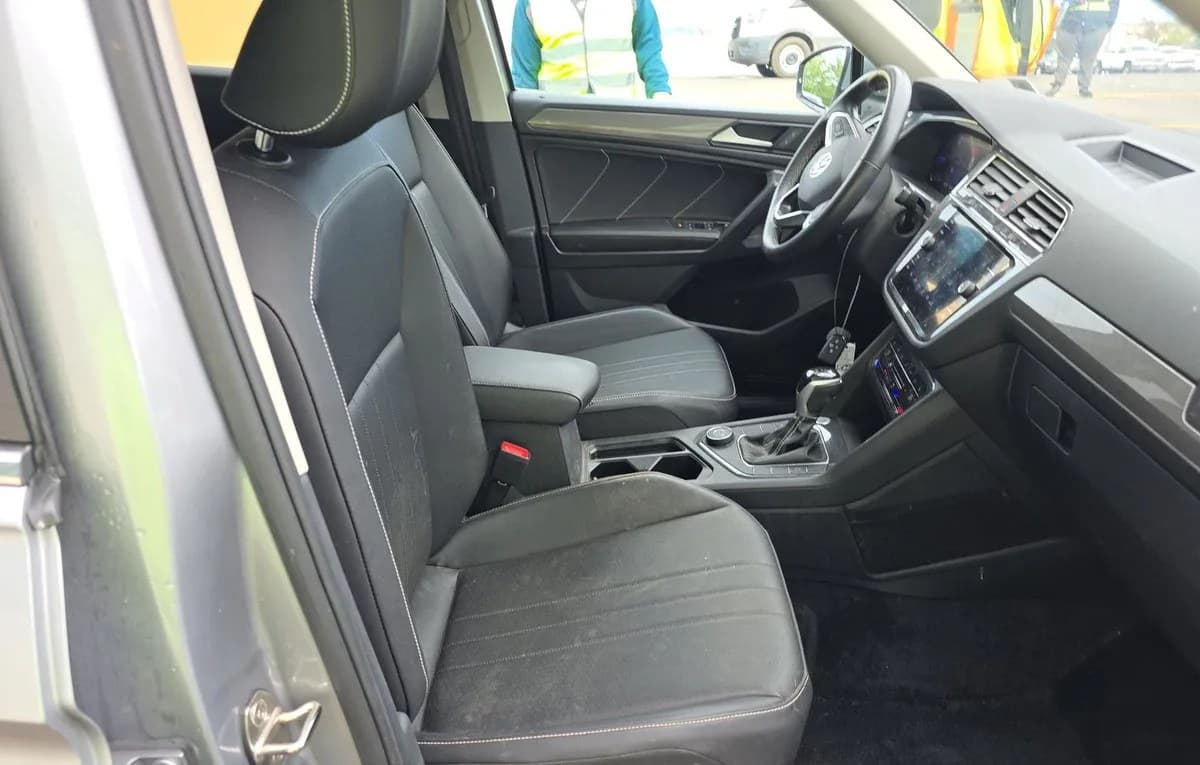 2022 VOLKSWAGEN TIGUAN SE 5