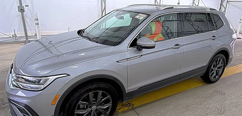2024 VOLKSWAGEN TIGUAN SE
