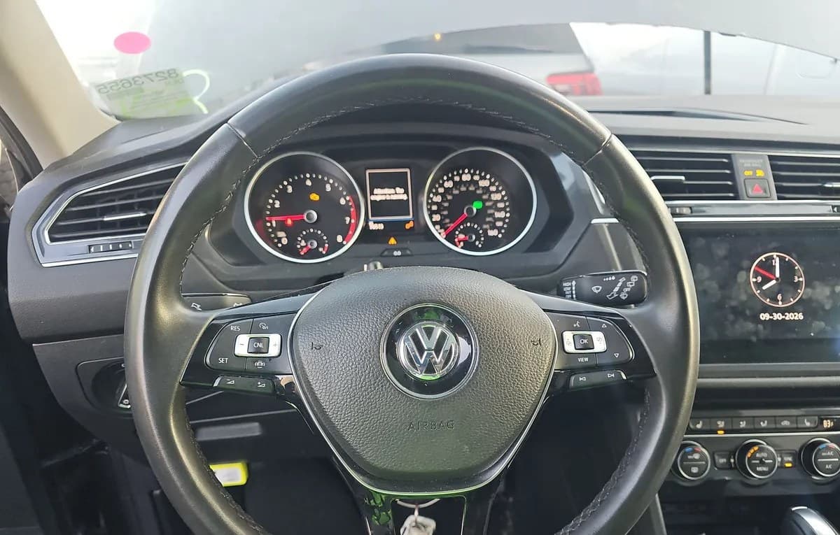 2020 VOLKSWAGEN TIGUAN 2.0T SE 7