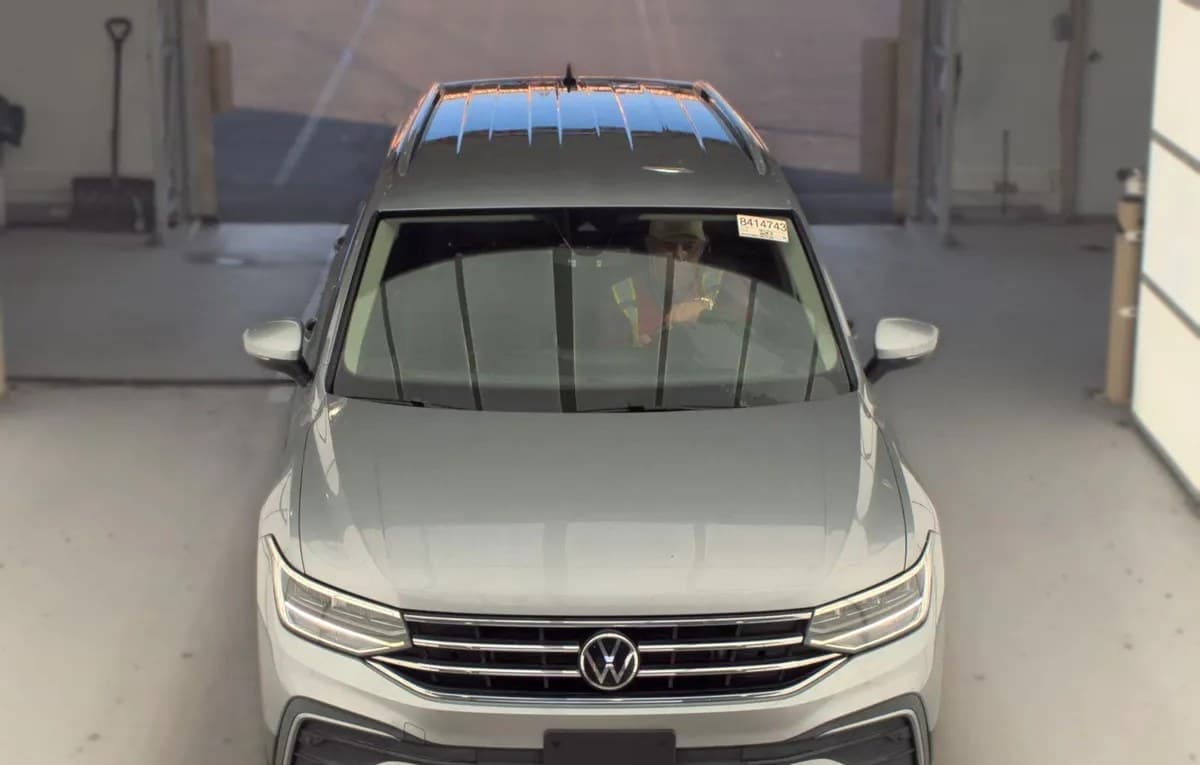 2022 VOLKSWAGEN TIGUAN SE 3