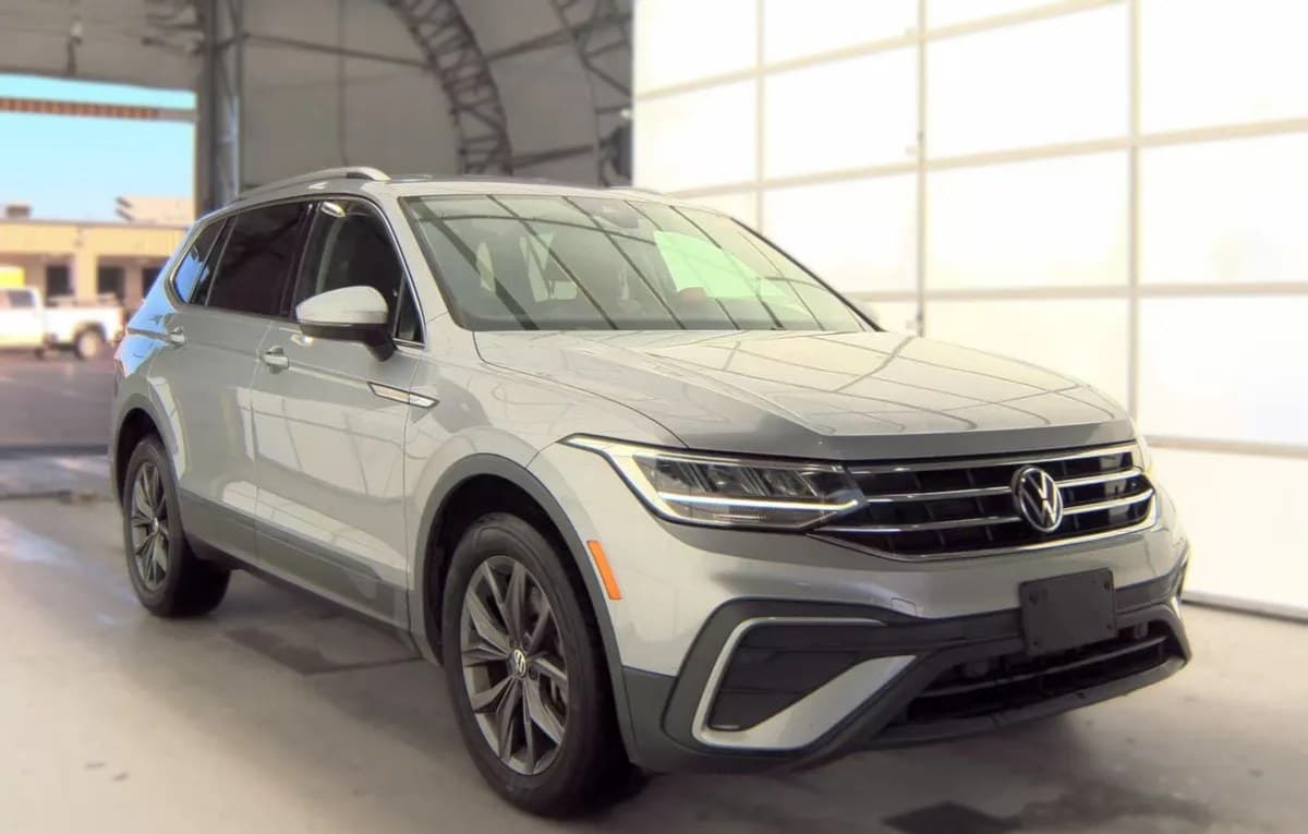 2022 VOLKSWAGEN TIGUAN SE 4