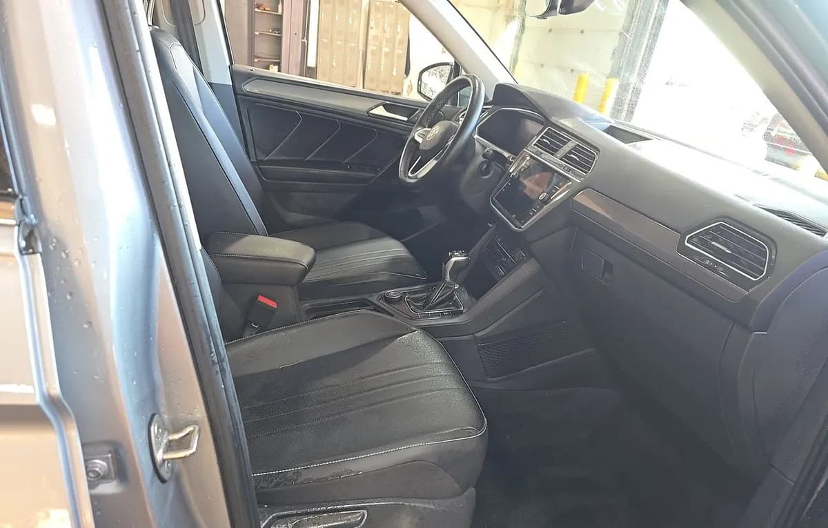 2022 VOLKSWAGEN TIGUAN SE 5