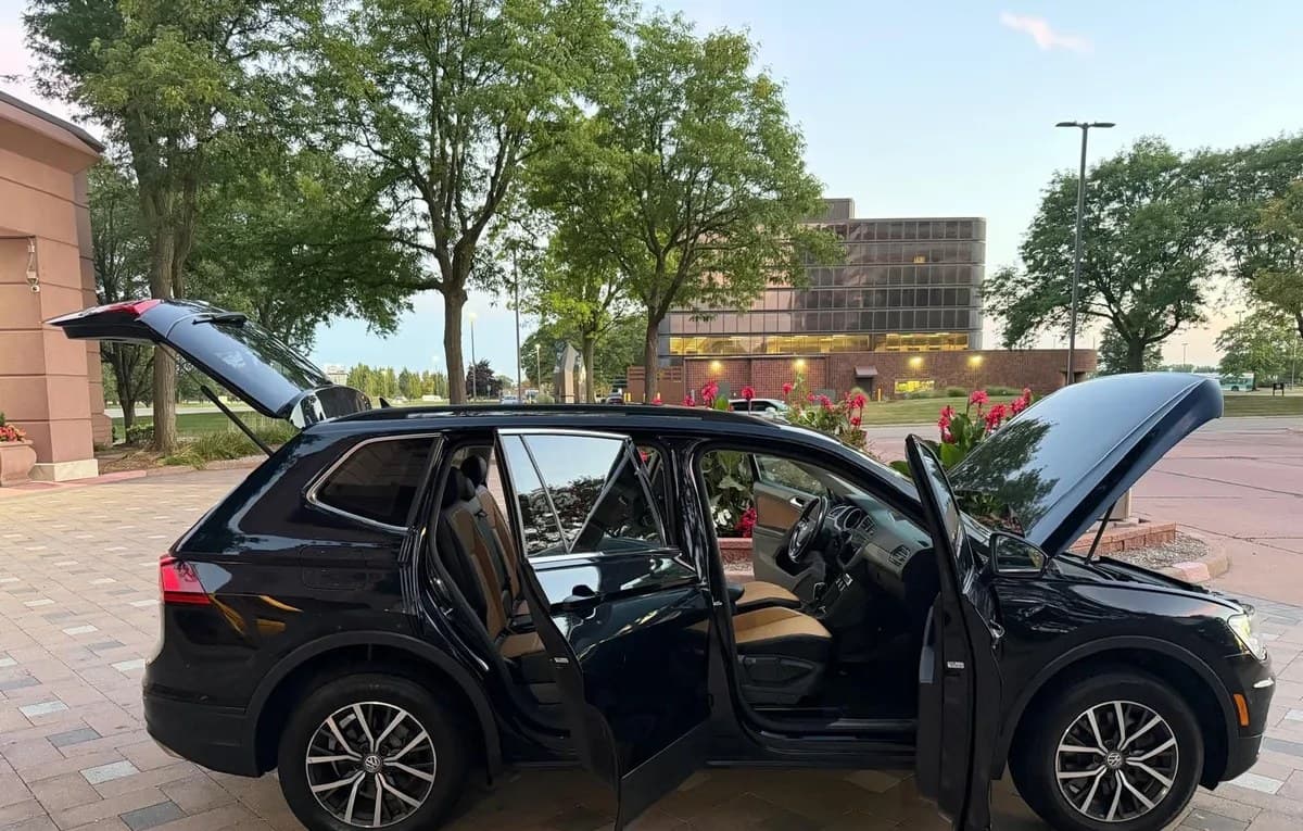 2019 VOLKSWAGEN TIGUAN 2.0T SE 7