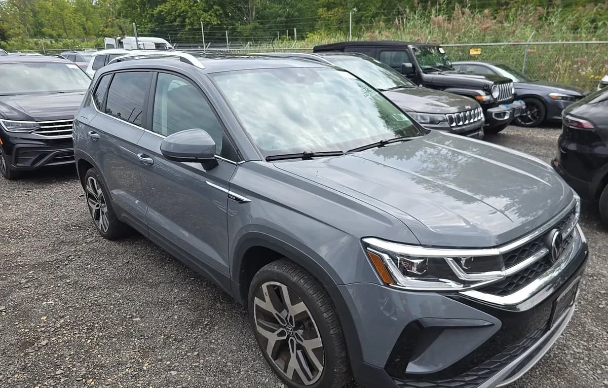 2022 VOLKSWAGEN TAOS SEL 4