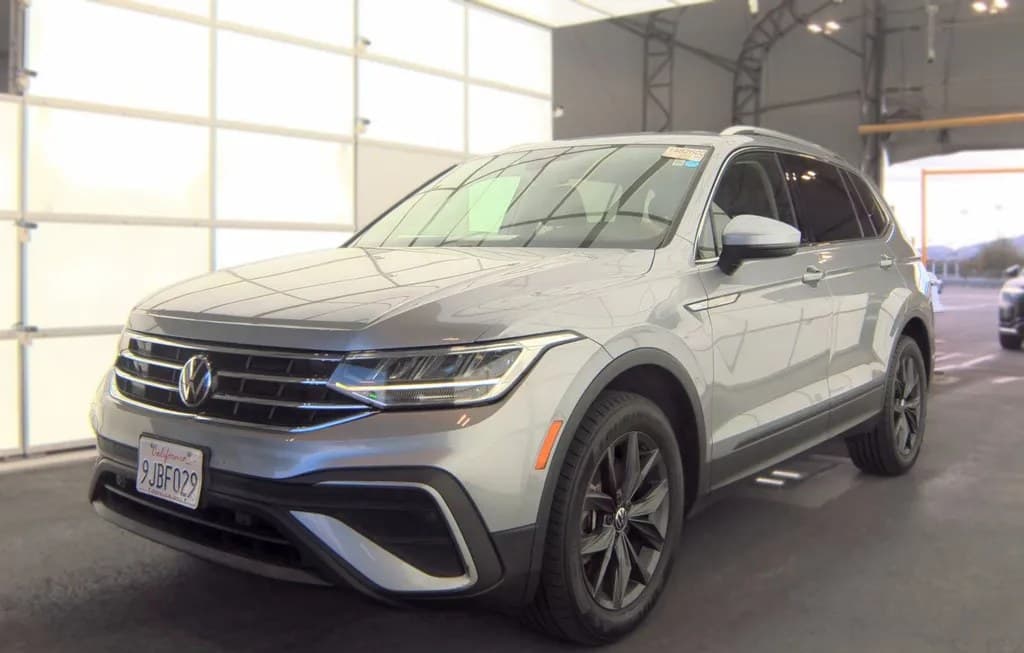 2022 VOLKSWAGEN TIGUAN SE