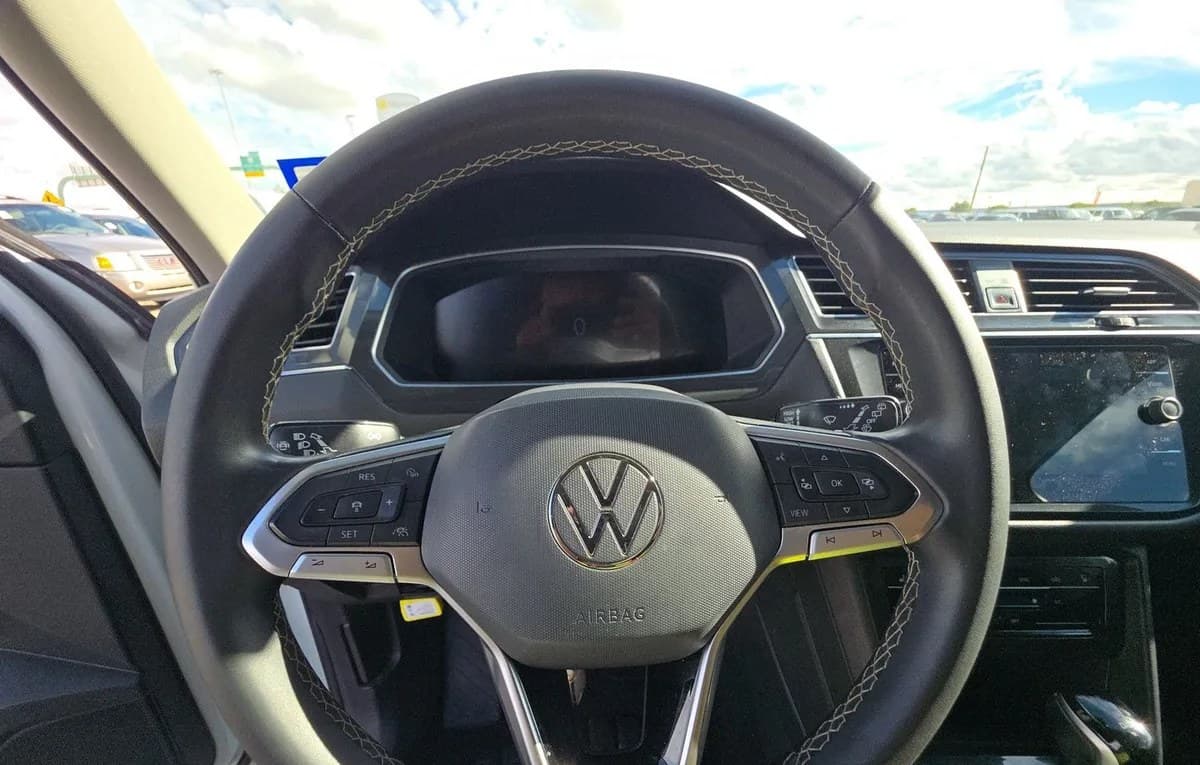 2023 VOLKSWAGEN TIGUAN SE 7