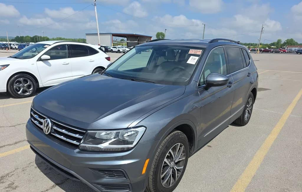 2020 VOLKSWAGEN TIGUAN SE