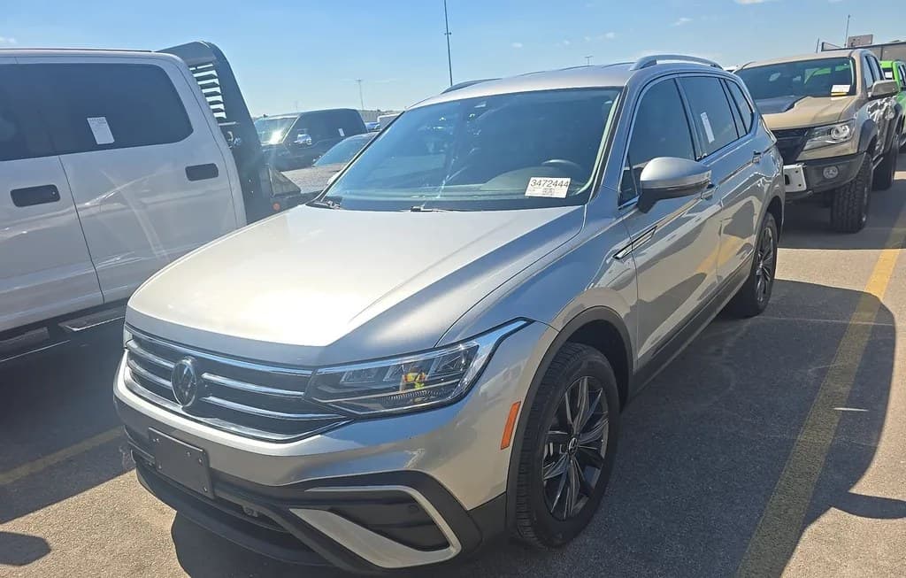 2022 VOLKSWAGEN TIGUAN SE