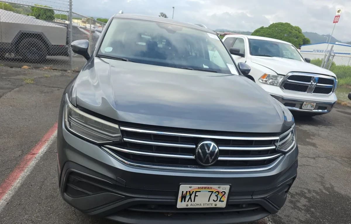 2024 VOLKSWAGEN TIGUAN SE 3