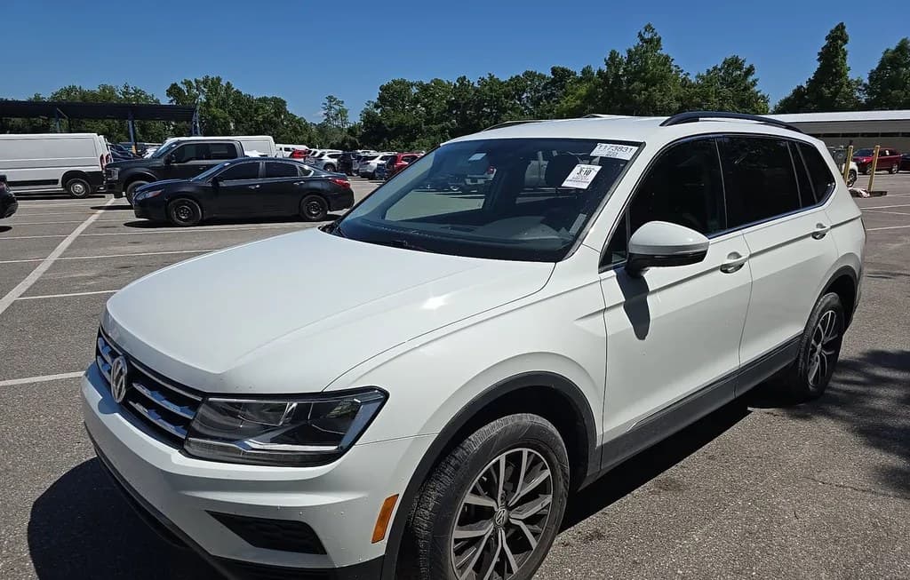 2020 VOLKSWAGEN TIGUAN SE
