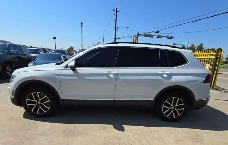 2021 VOLKSWAGEN TIGUAN 2.0T SE 4