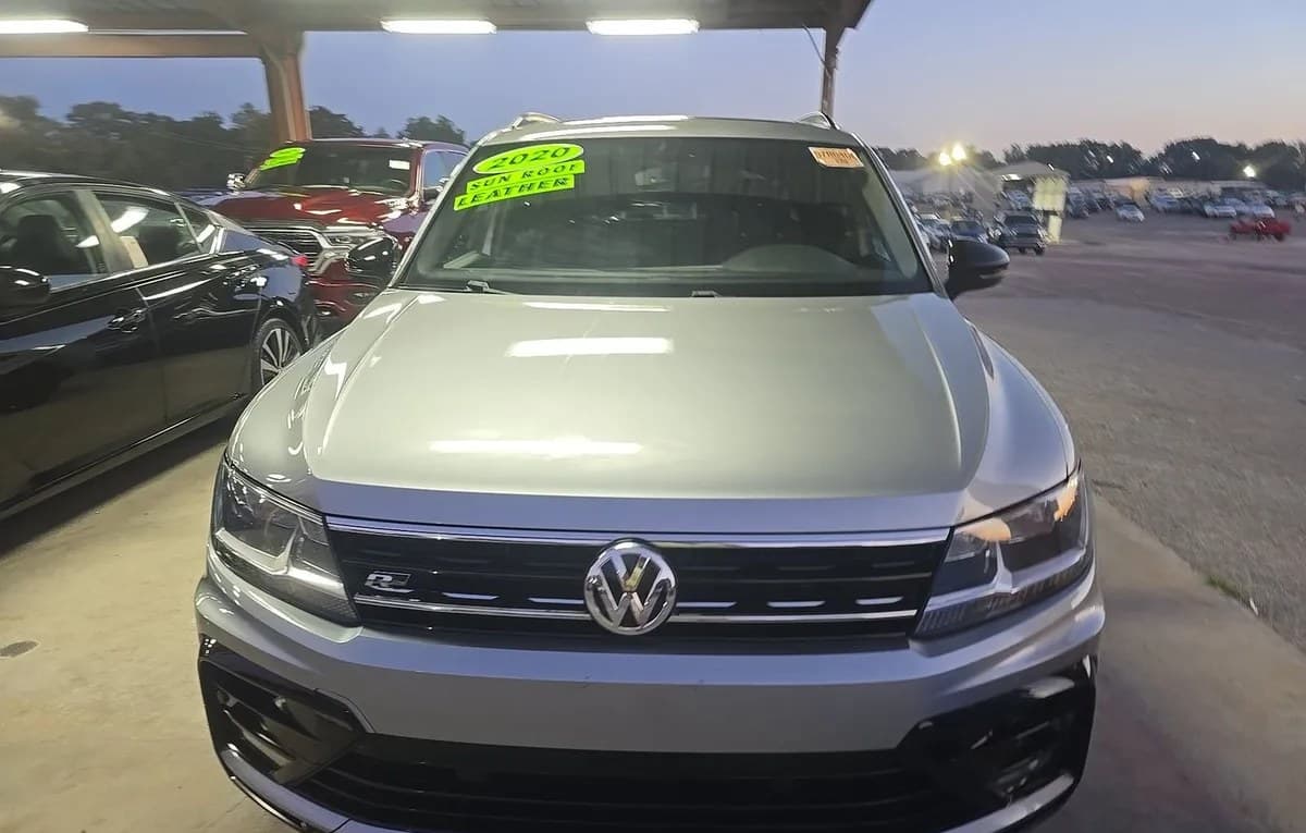 2020 VOLKSWAGEN TIGUAN 2.0T SE R-LINE Black 3