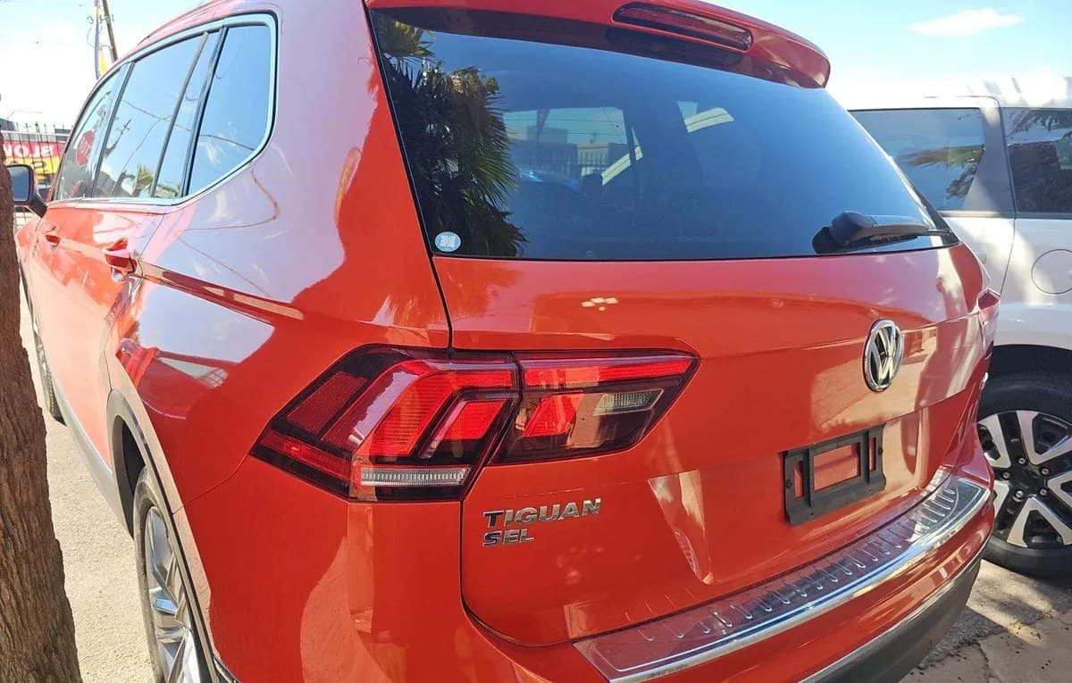 2019 VOLKSWAGEN TIGUAN SEL PREMIUM R-LINE 3