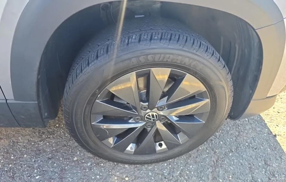 2024 VOLKSWAGEN TAOS S 6