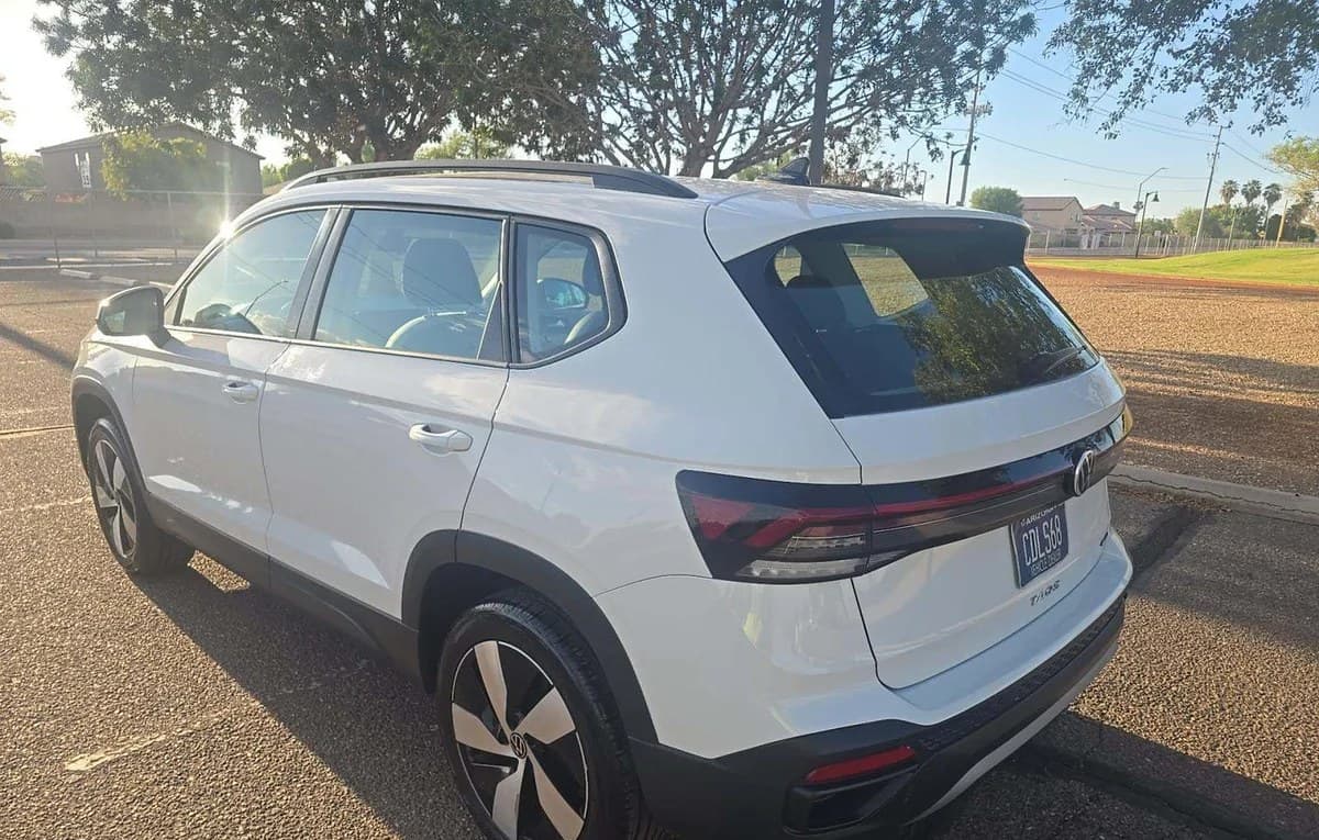2025 VOLKSWAGEN TAOS S 3