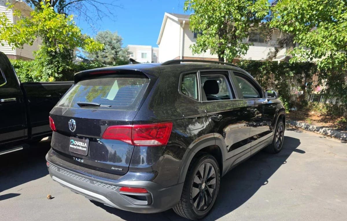 2022 VOLKSWAGEN TAOS S 4