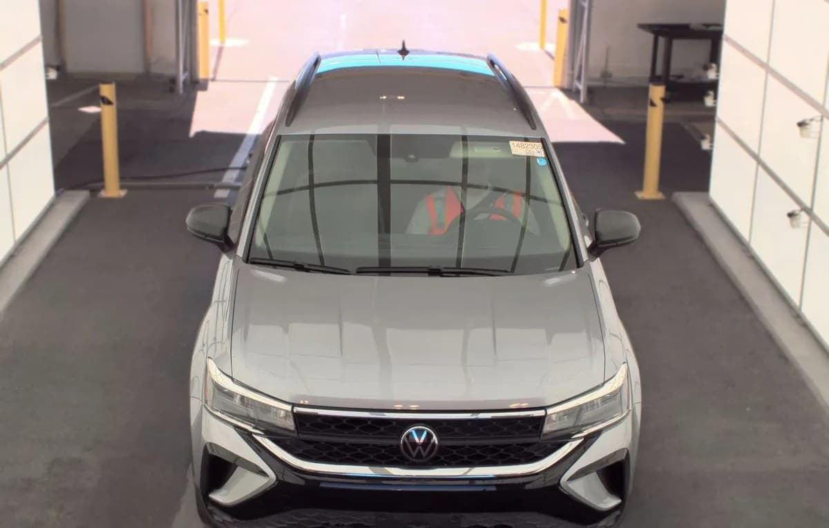 2023 VOLKSWAGEN TAOS S 3