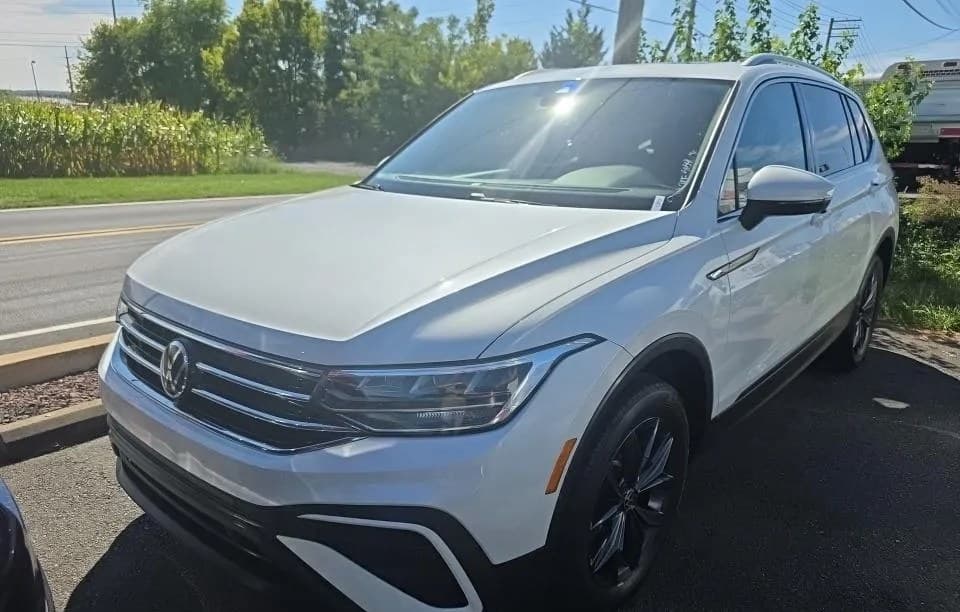 2023 VOLKSWAGEN TIGUAN SE