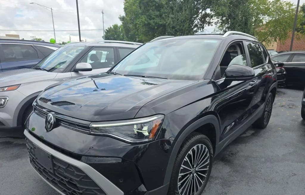 2025 VOLKSWAGEN TAOS SE
