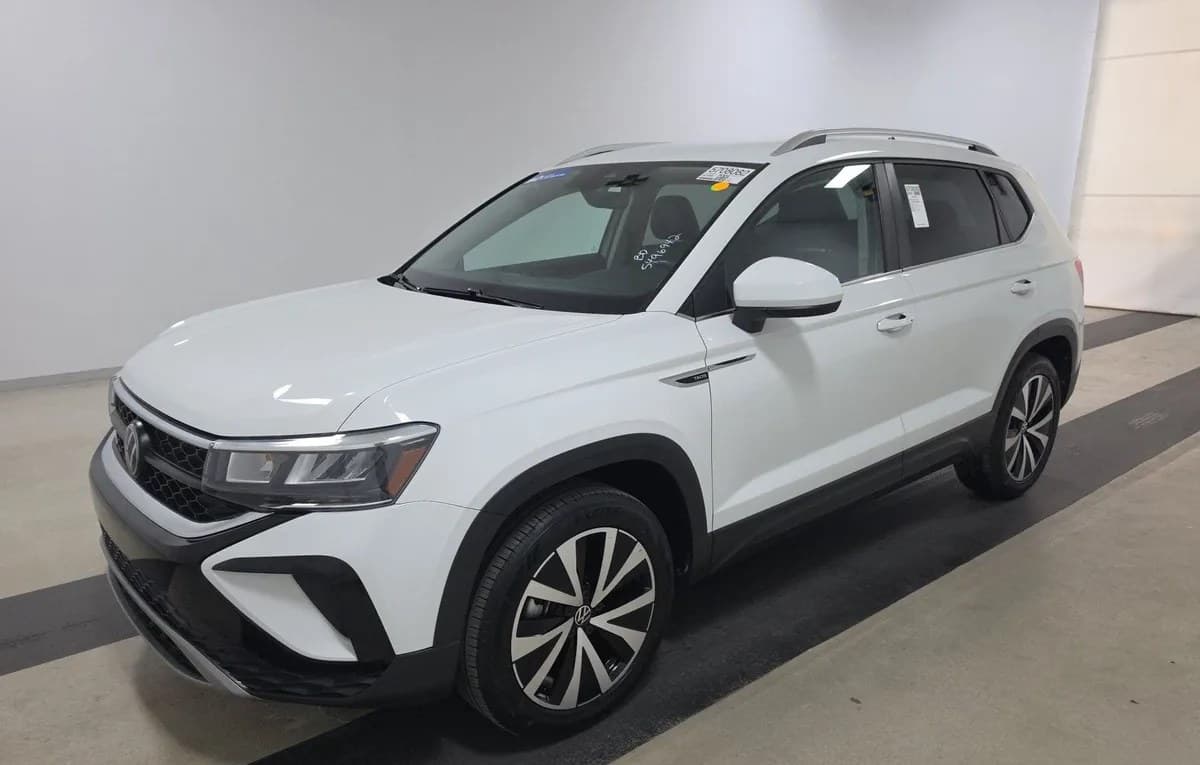 2023 VOLKSWAGEN TAOS SE 2