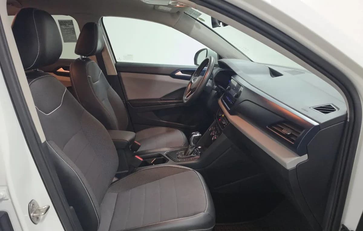 2023 VOLKSWAGEN TAOS SE 5