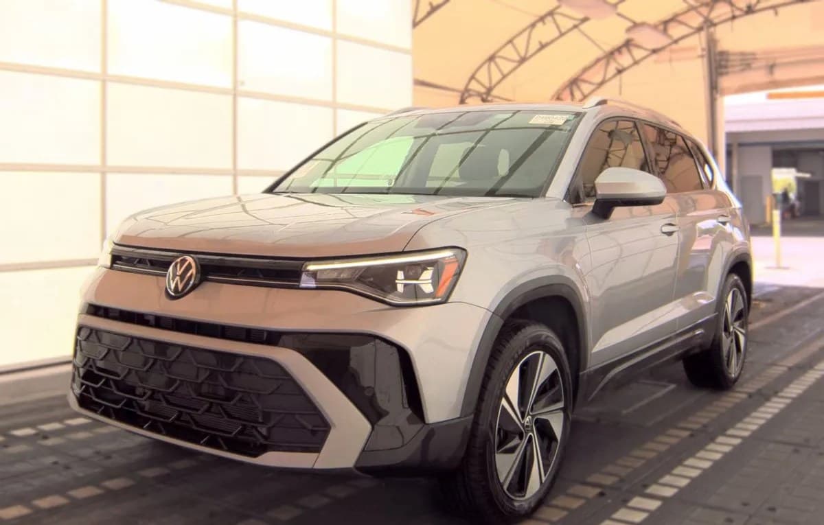 2025 VOLKSWAGEN TAOS SE 2