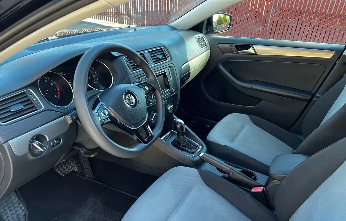 2017 VOLKSWAGEN JETTA 1.4T S 5