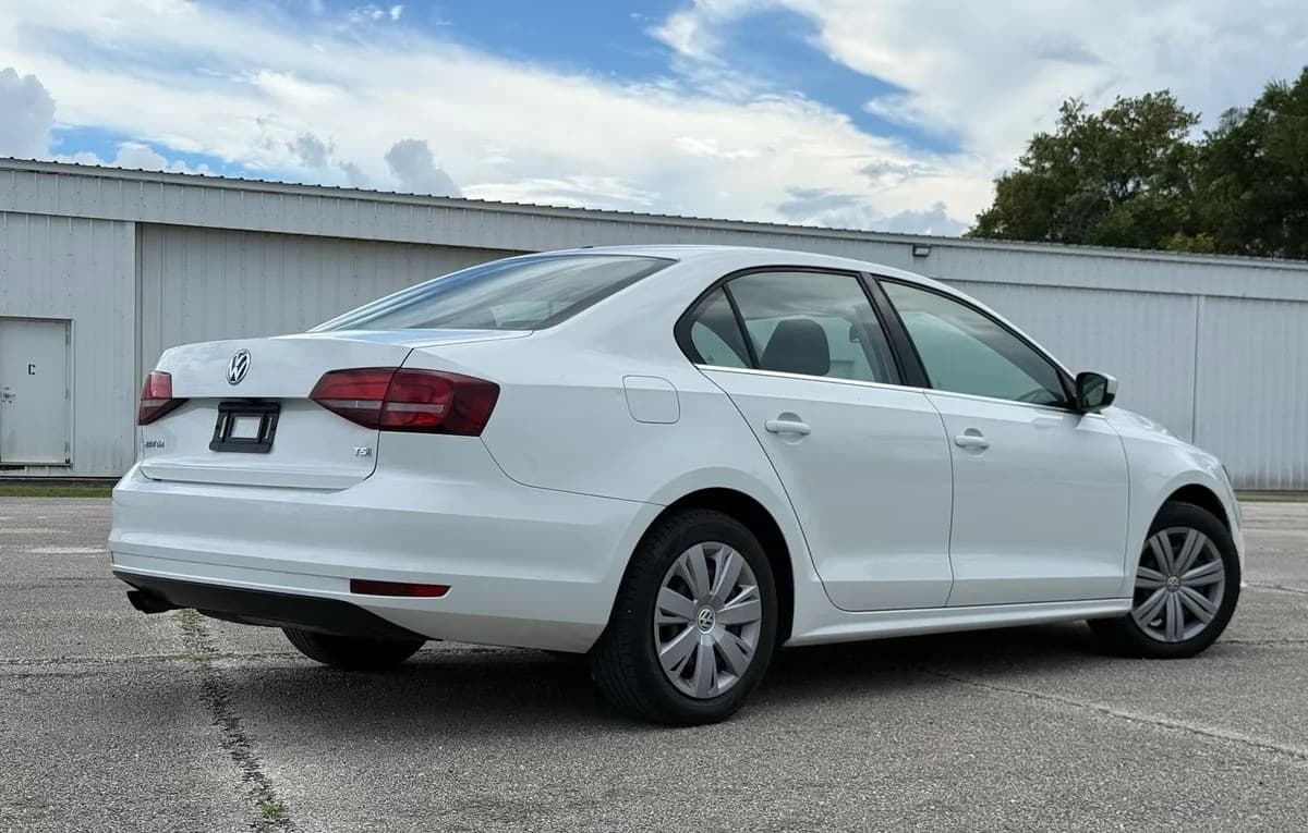 2017 VOLKSWAGEN JETTA 1.4T S 2