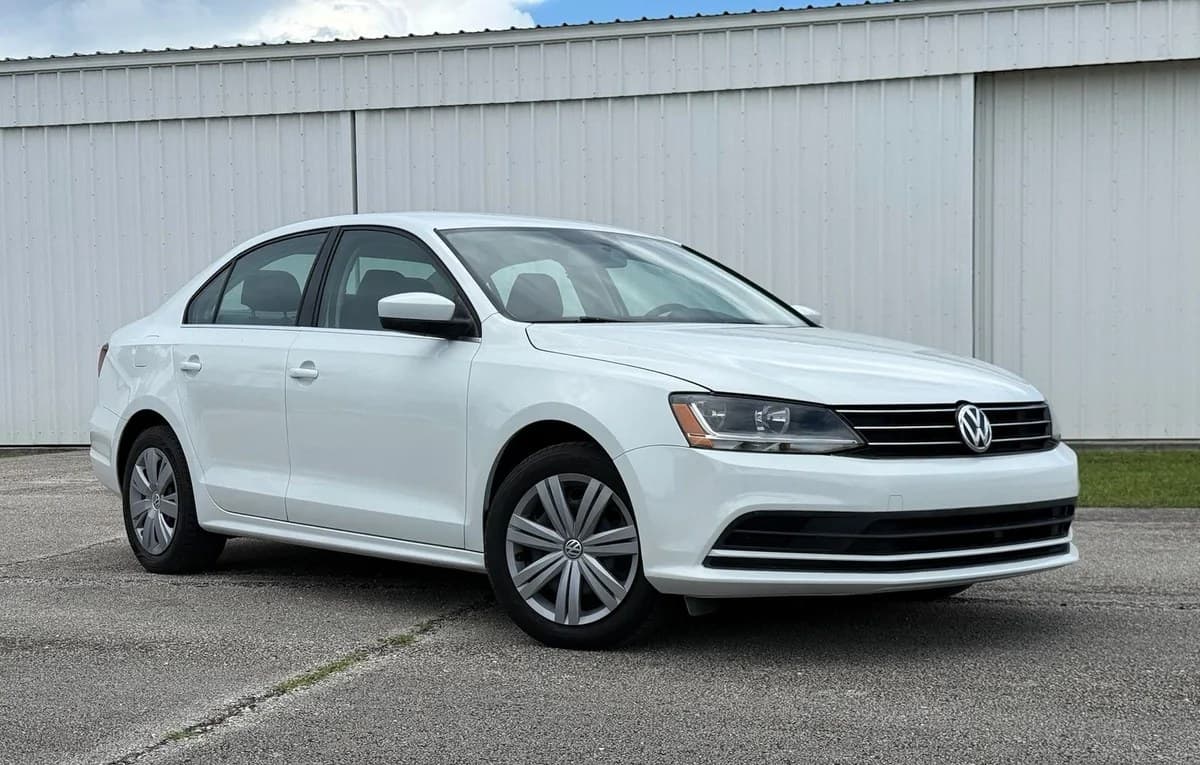 2017 VOLKSWAGEN JETTA 1.4T S 3