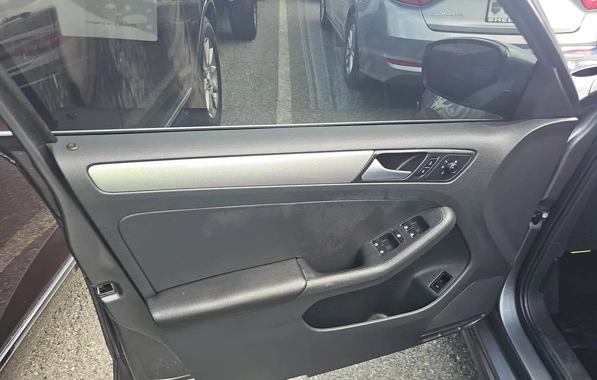 2017 VOLKSWAGEN JETTA 1.4T S 5